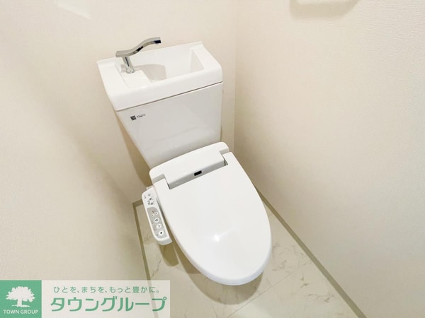 トイレ(★便利なウォッシュレット付き★)