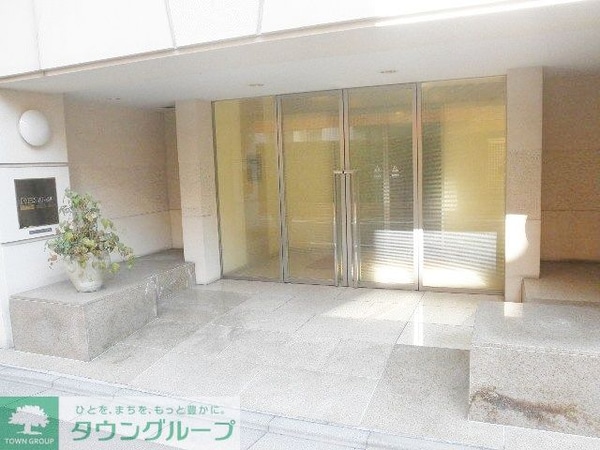 エントランス(タウンハウジングレジデンス事業部　恵比寿店・赤坂店までお問…)