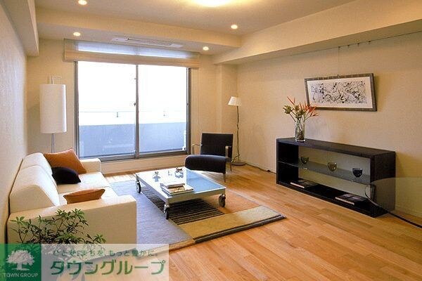 寝室(家具は参照)