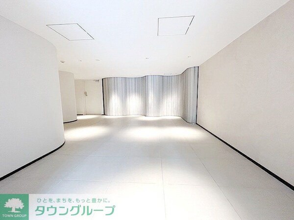 ロビー(部屋探しは株式会社　タウンハウジング　までお気軽にお問合せ…)