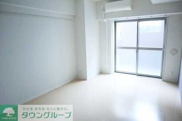リビング・居室(【初期費用分割・クレカ対応】一都三県のお部屋探しは2025…)