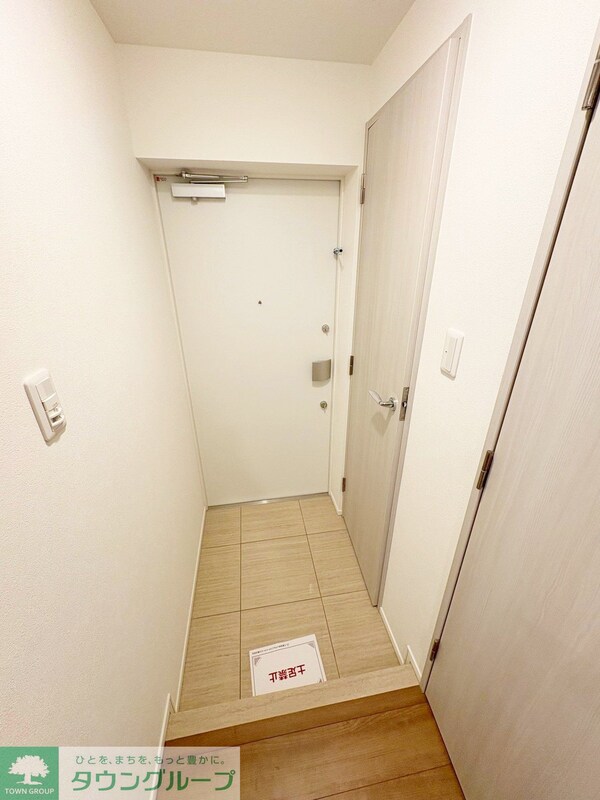 玄関(お部屋探しは株式会社　タウンハウジング　までお気軽にお問合…)