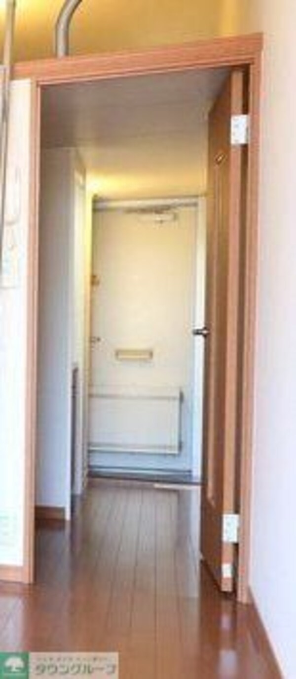 玄関(同タイプの間取り撮影につき実際の物件とは異なる場合があります)