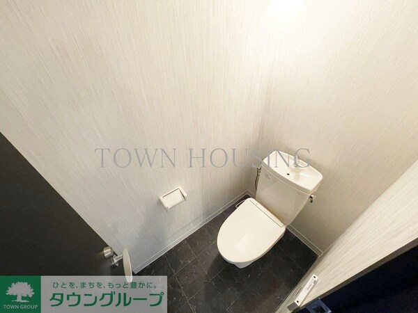 トイレ(お部屋探しは株式会社　タウンハウジング　までお気軽にお問合…)