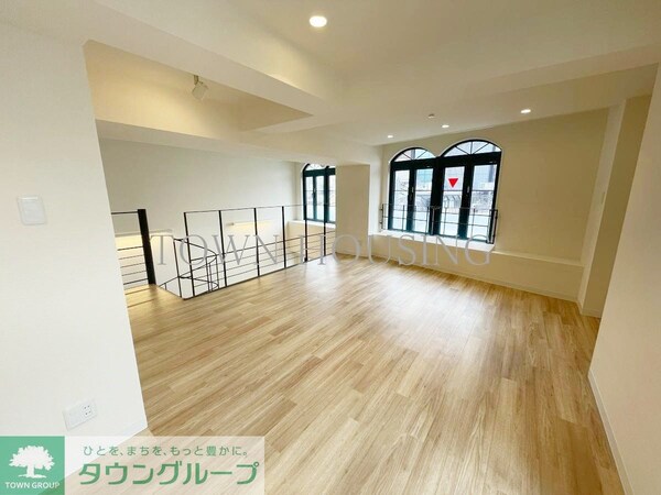 寝室(部屋探しは株式会社　タウンハウジング　までお気軽にお問合せ…)