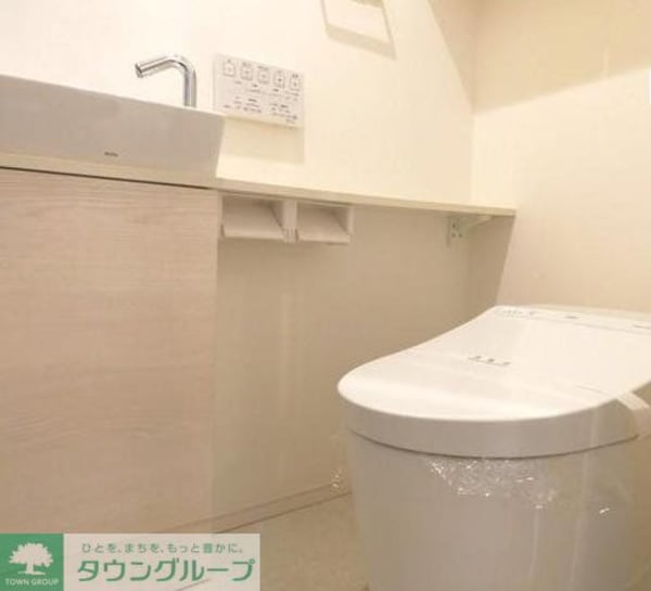 トイレ(お部屋探しは株式会社　タウンハウジング　までお気軽にお問合…)