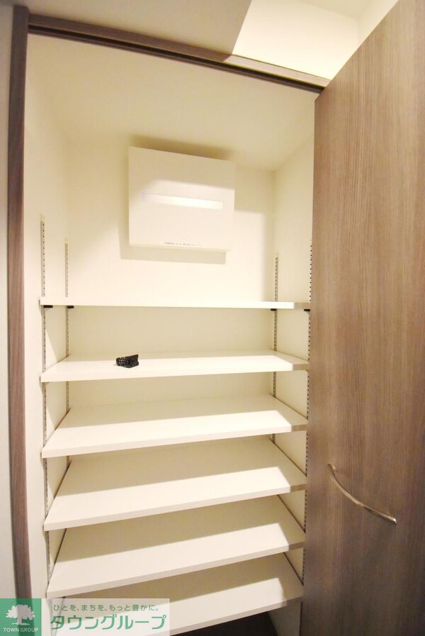 収納(お問合せは(株)タウンハウジングレジデンス事業部　赤坂店・…)