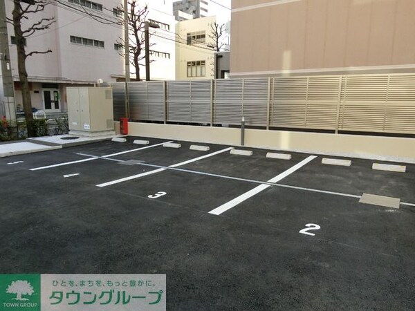 駐車場(2015年3月撮影)
