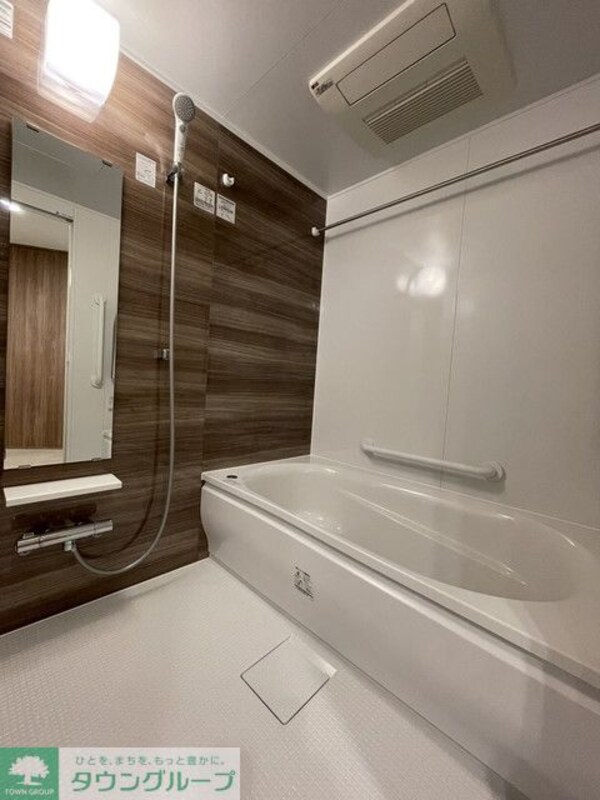 バス／シャワールーム等(※写真は同タイプ住戸です。)