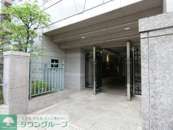 エントランス(【初期費用分割・クレカ対応】一都三県のお部屋探しは2025…)