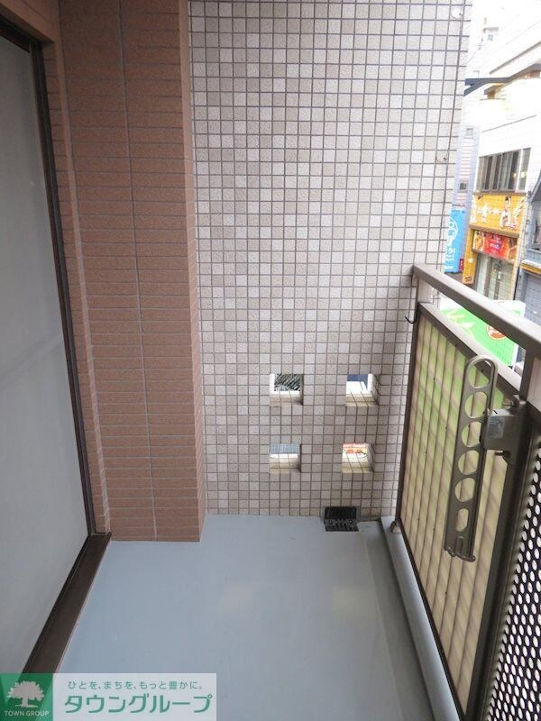 バルコニー