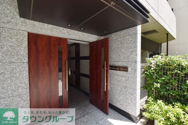 エントランス(お問合せは(株)タウンハウジングレジデンス事業部【03-…)