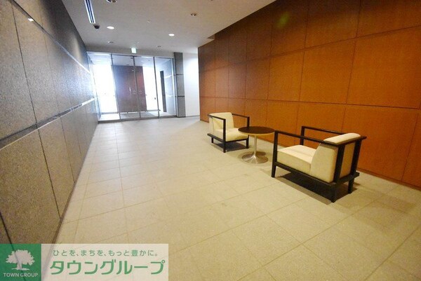 ロビー(お問合せは(株)タウンハウジング東京へ)