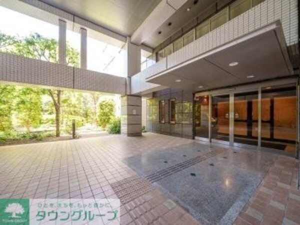 エントランス(お問合せは(株)タウンハウジング東京へ)