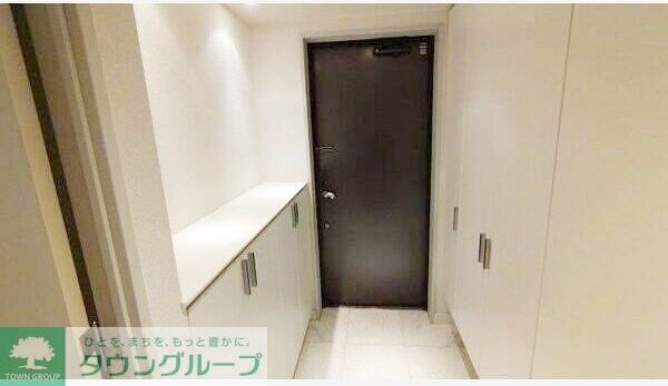 玄関(お部屋探しは株式会社　タウンハウジング　までお気軽にお問合…)