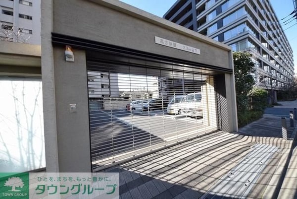 駐車場(★先行申込受付中★タウンハウジング目黒店へお問い合わせ下さ…)