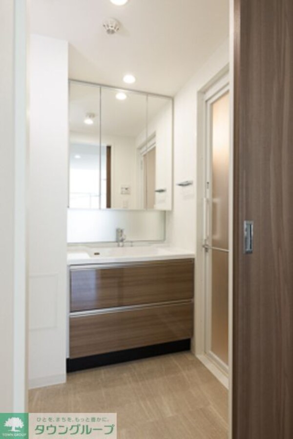 洗面(※写真は同タイプ住戸です。)