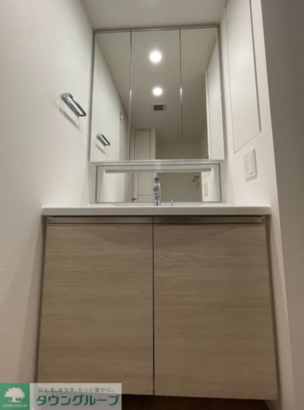洗面(※写真は同タイプ住戸です。)