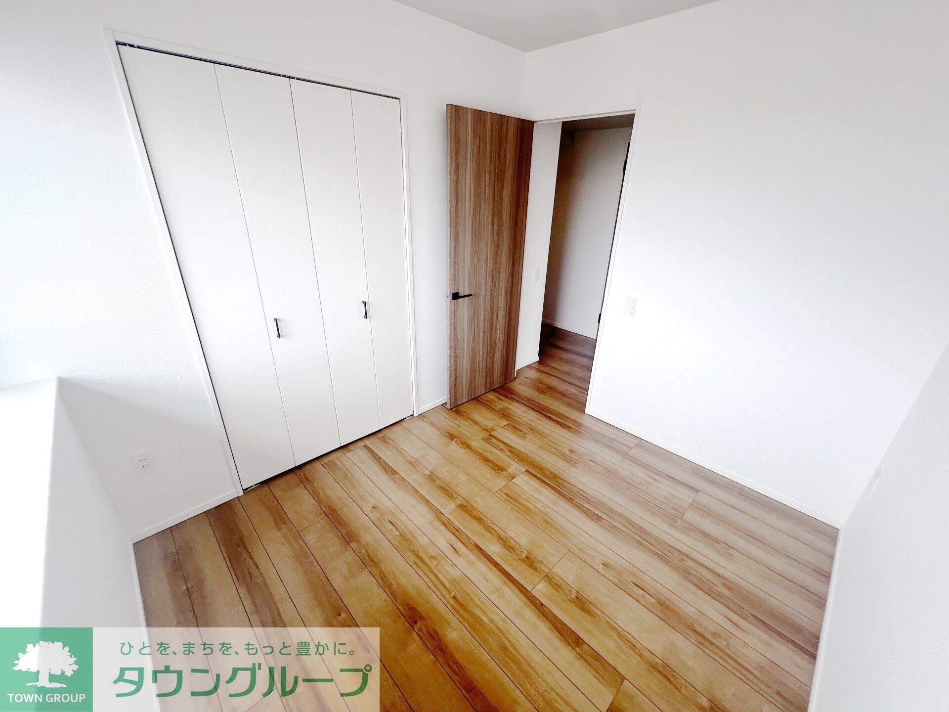 物件内観写真11　(収納)