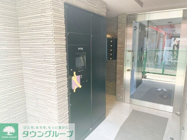 エントランス(部屋探しは株式会社　タウンハウジング　までお気軽にお問合せ…)
