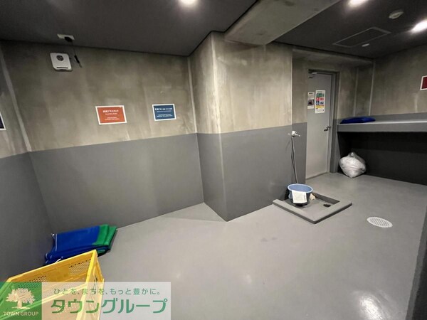 共有部分(ゴミ置き場)