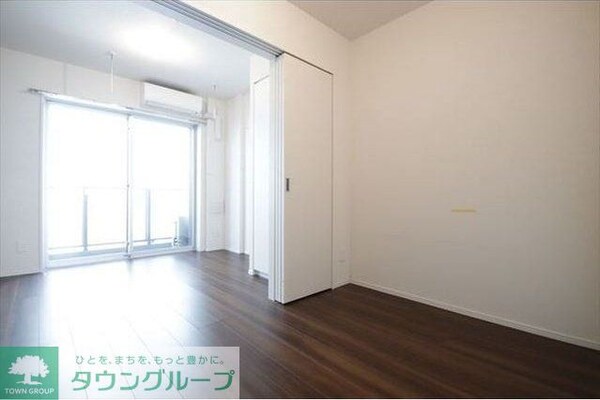 寝室(お問合せは(株)タウンハウジング東京へ)