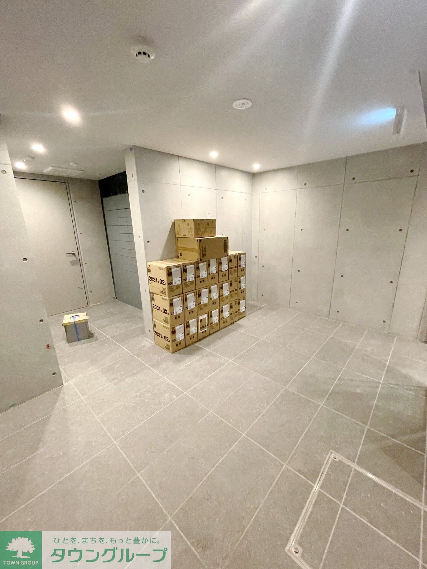 物件内観写真25　(エントランス)