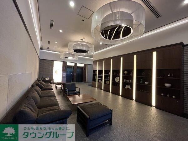 エントランス(お問合せは(株)タウンハウジングレジデンス事業部　赤坂店・…)