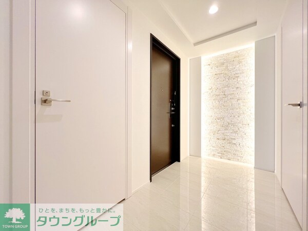 玄関(お問合せは(株)タウンハウジング赤坂店へ【03-5563-…)