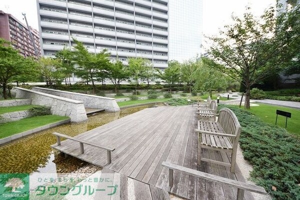 庭(キャピタルマークタワー)