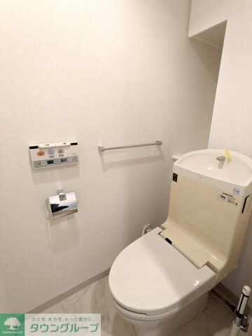 物件内観写真8　(トイレ)