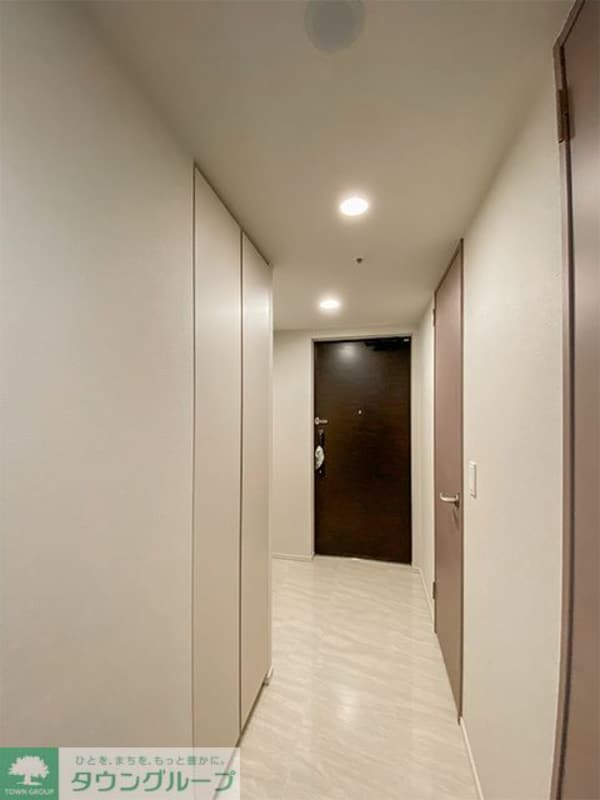 玄関(※写真は同タイプ住戸です。)