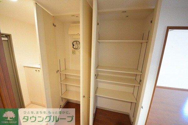 収納(お問合せは(株)タウンハウジング赤坂店へ【03-5563-…)