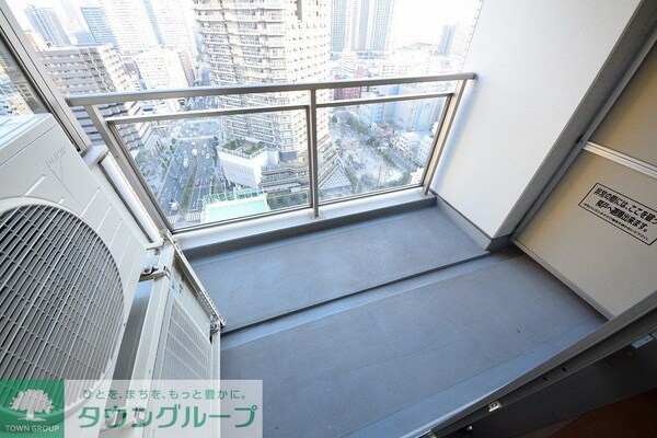 バルコニー(お問合せは(株)タウンハウジング赤坂店へ【03-5563-…)