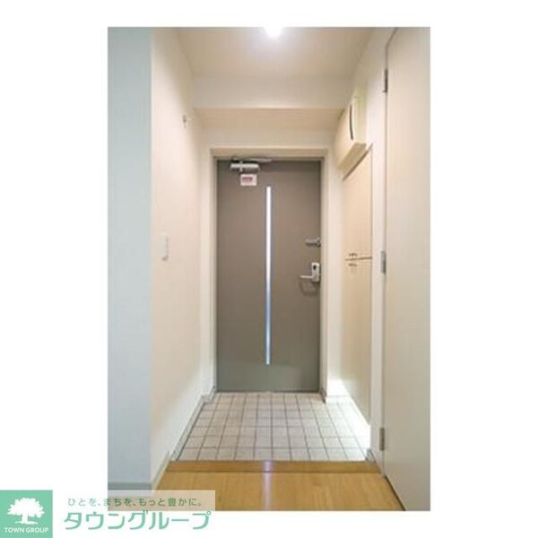 玄関(※写真は同タイプ住戸です。)