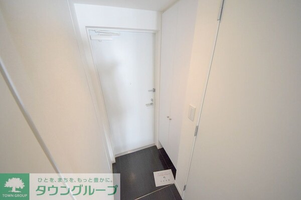 玄関(※家具家電は参考)