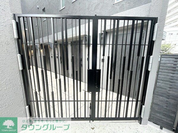 エントランス(【初期費用分割・クレカ対応】一都三県のお部屋探しは2025…)