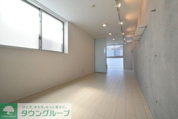 リビング・居室(【初期費用分割・クレカ対応】一都三県のお部屋探しは2025…)