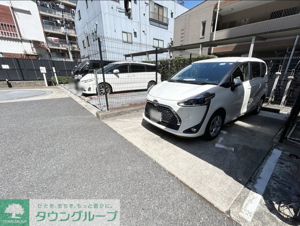 駐車場(駐車場)