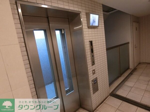 共有部分(エレベータ内モニタ付)