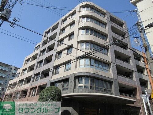 物件外観写真1　(建物外観　※2022年3月撮影)