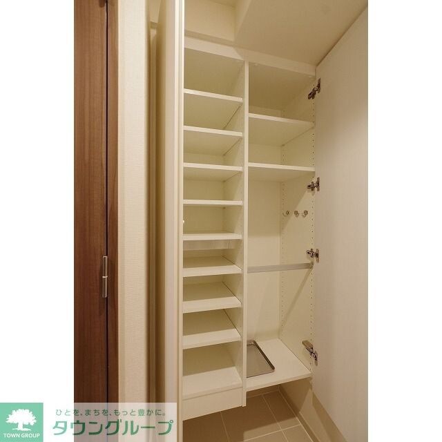 物件内観写真12　(シューズボックス)