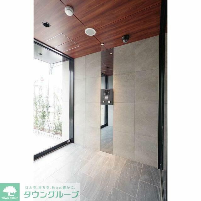 物件内観写真5　(エントランス)