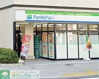 ファミリーマート小伝馬町大門通り店