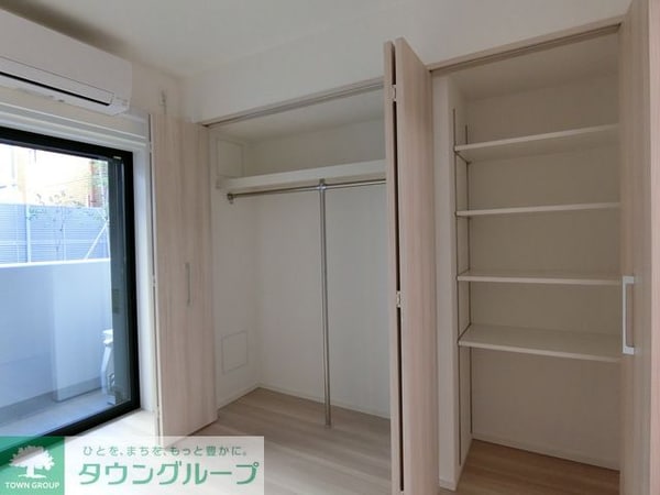 収納(Bタイプ2023年10月撮影 同タイプ101号室の写真です。)