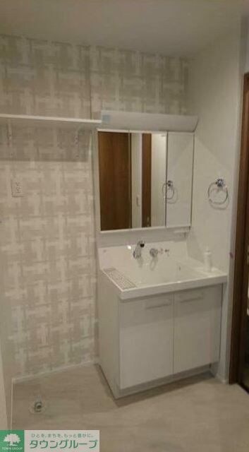 物件内観写真6　(★洗面所★)