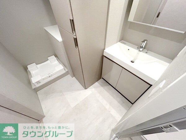 洗面(部屋探しは株式会社　タウンハウジング　までお気軽にお問合せ…)