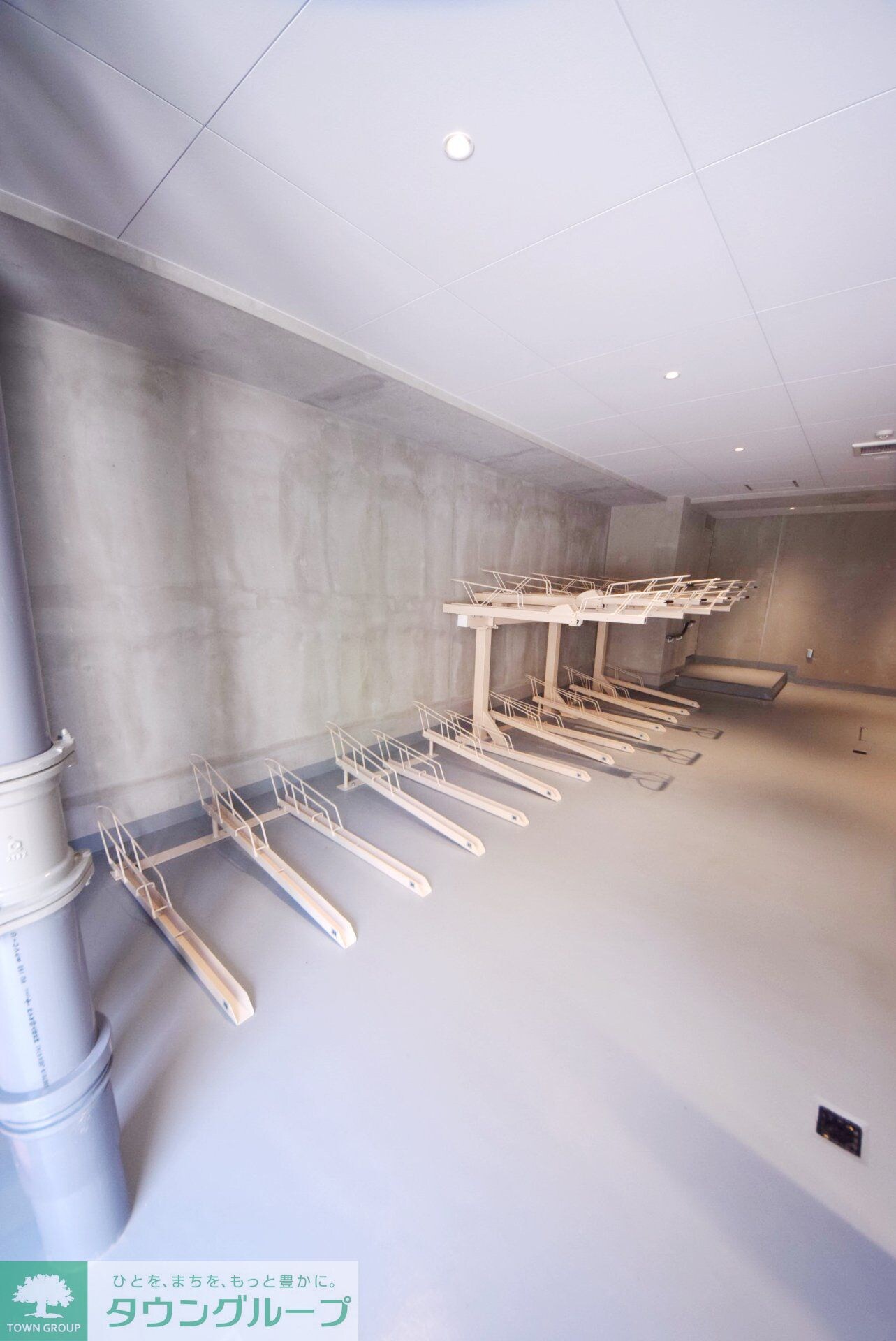 物件内観写真32　(駐車場)