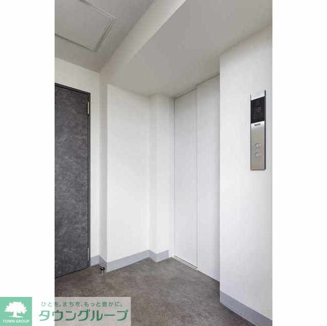 物件内観写真8　(エレベーター)