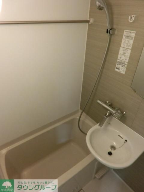 物件内観写真6　(※同室タイプ参考写真)